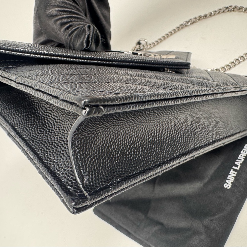 💯💎Authentic💎 Saint Laurent Calfskin Envelope Black Leather Wallet On Chain - Picture 7 of 13